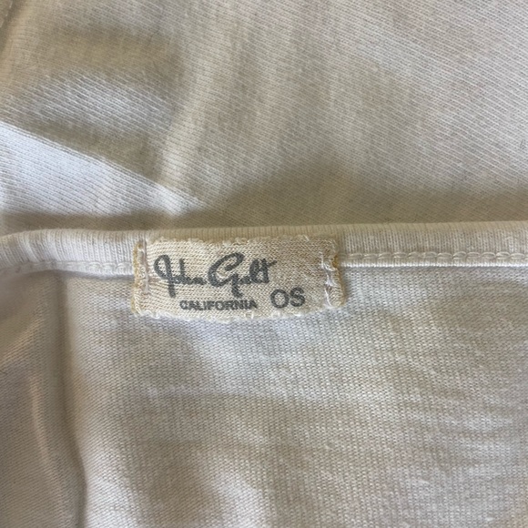 Brandy Melville White, classic tank - Picture 3 of 3